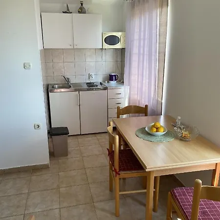 With Parking Space Orebic, Peljesac - 4501
