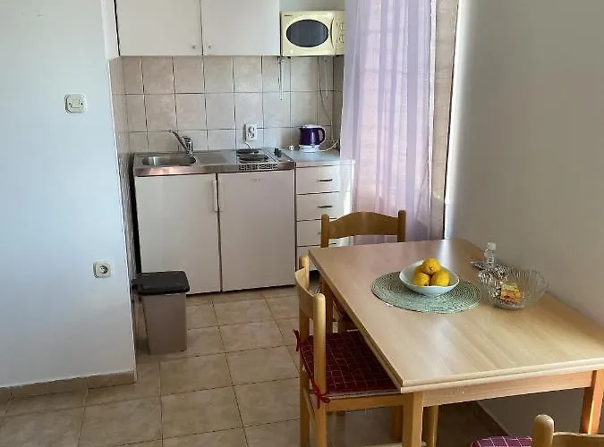 With Parking Space Orebic, Peljesac - 4501